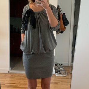 Diane von Furstenberg sweater dress. Size 2